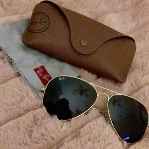 Ray Ban Oversized Gold Aviator